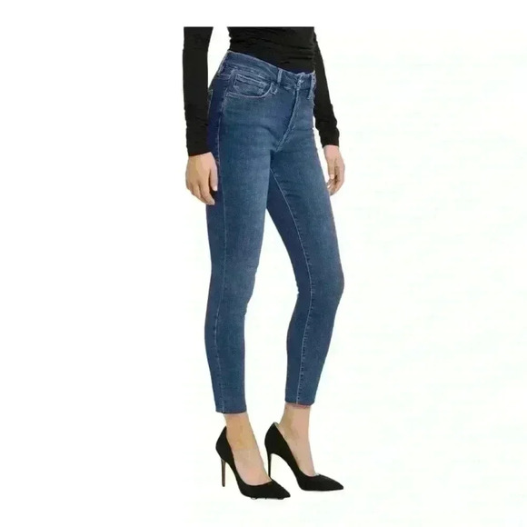 Good American Good Legs Crop Raw Hem Jeans Size 15 - Picture 1 of 11